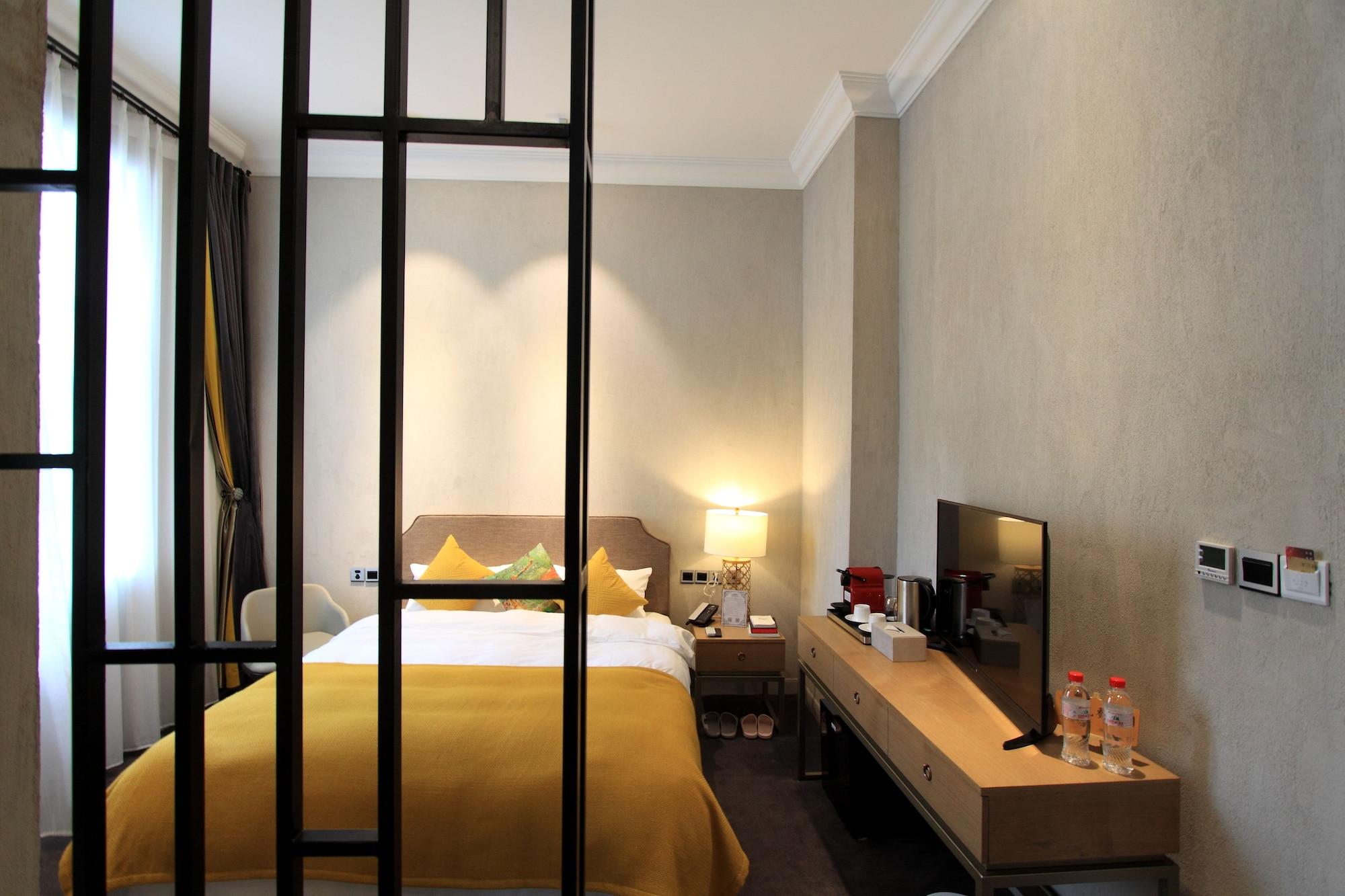 No.5 Hengshan Road Cultural Hotel Циндао Екстериор снимка