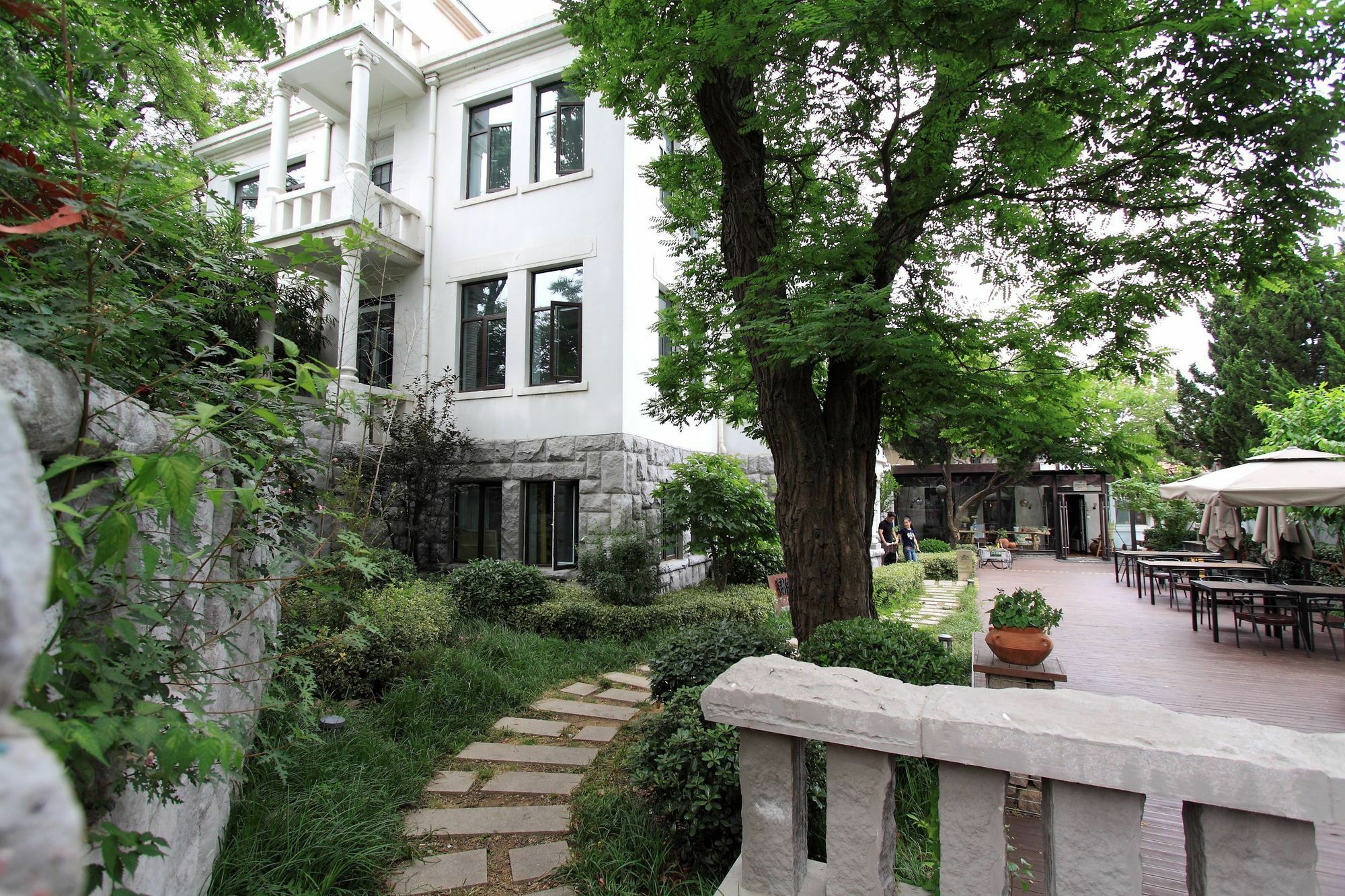 No.5 Hengshan Road Cultural Hotel Циндао Екстериор снимка